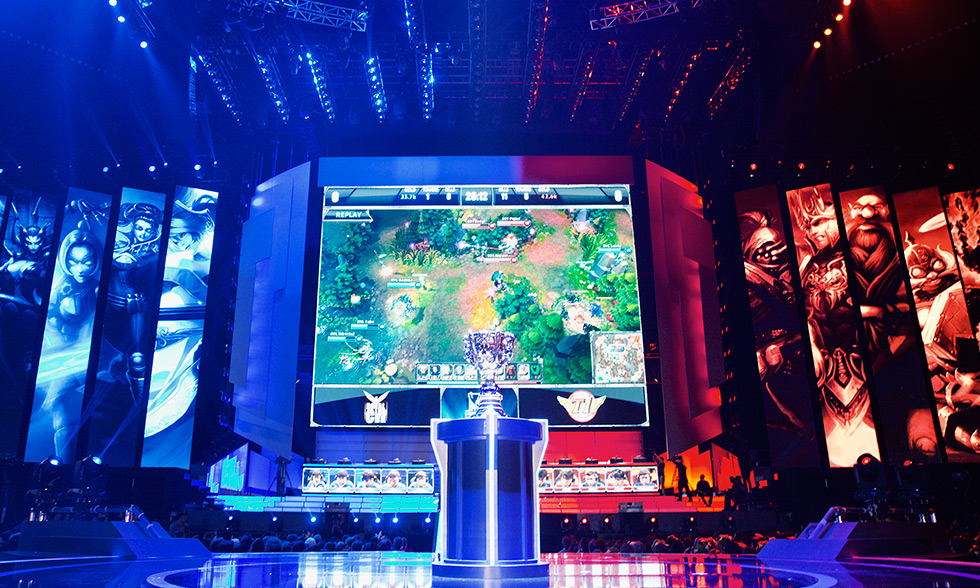 TES全球总决赛绝地反击,阿水关键闪现缔造让二追三奇迹